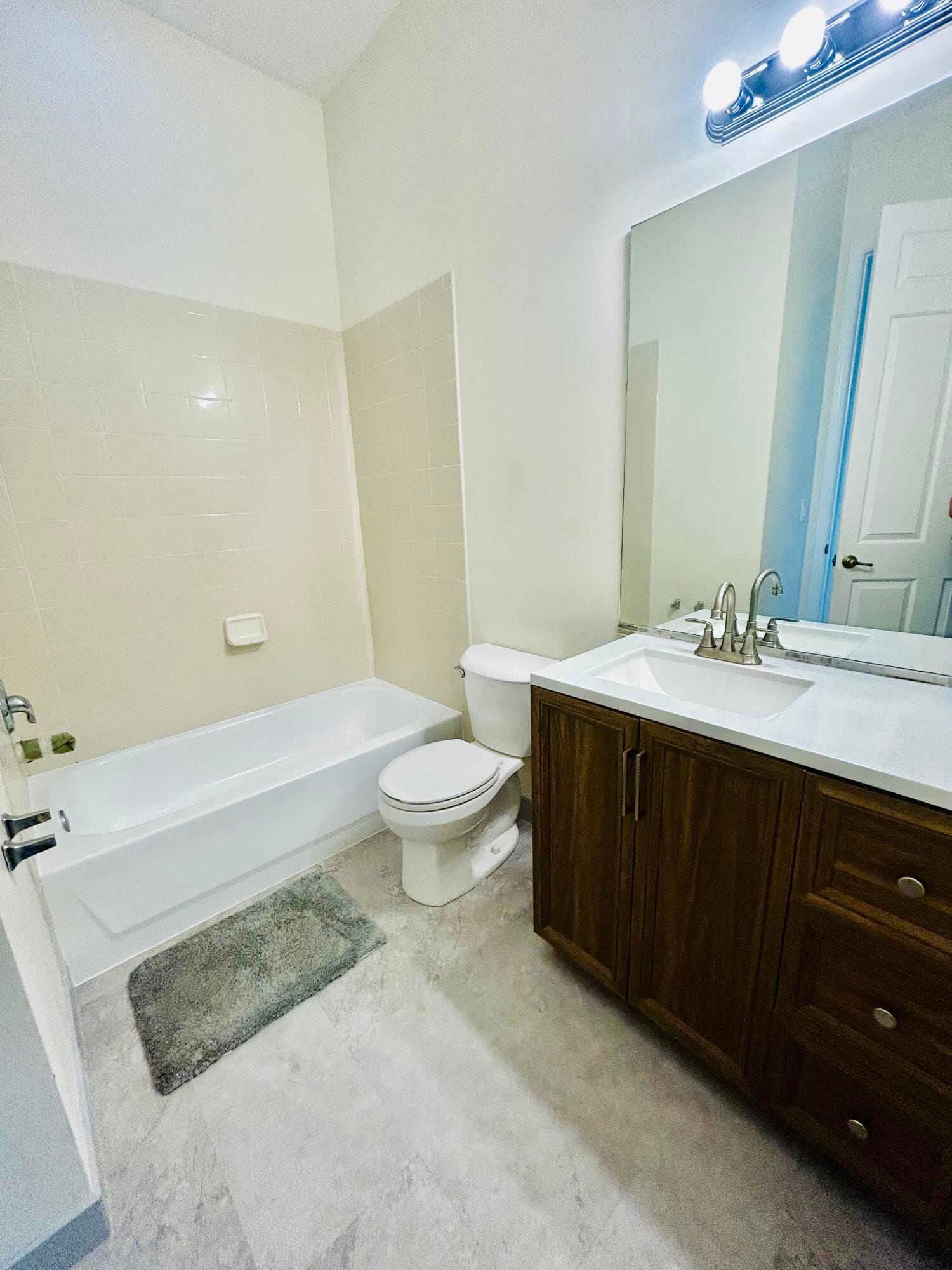 2401 NW 7TH Street, Boynton Beach, FL 33426 photo 21