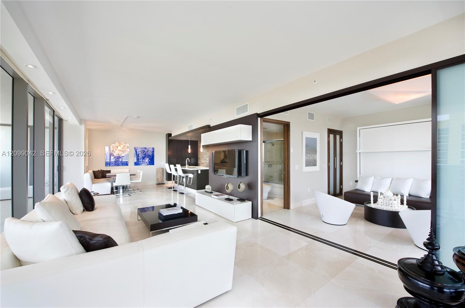 5875 Collins Avenue 1008, Miami Beach, FL 33140 photo 2