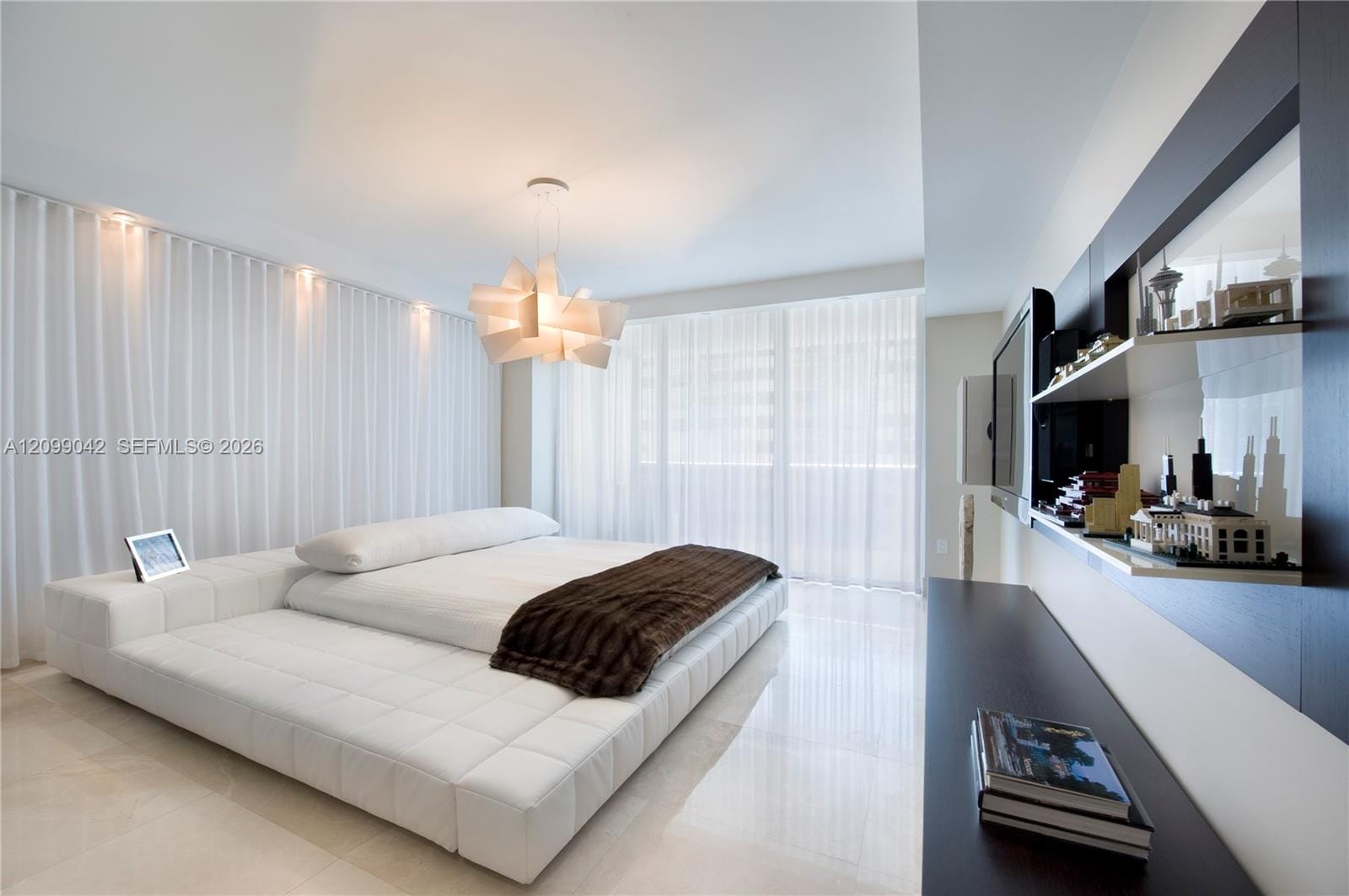 5875 Collins Avenue 1008, Miami Beach, FL 33140 photo 11