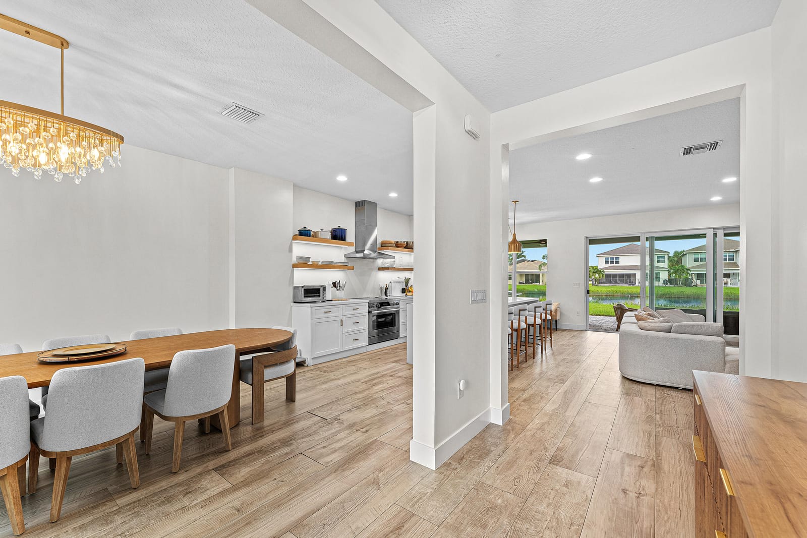 9594 Brook Isles Avenue — photo 4
