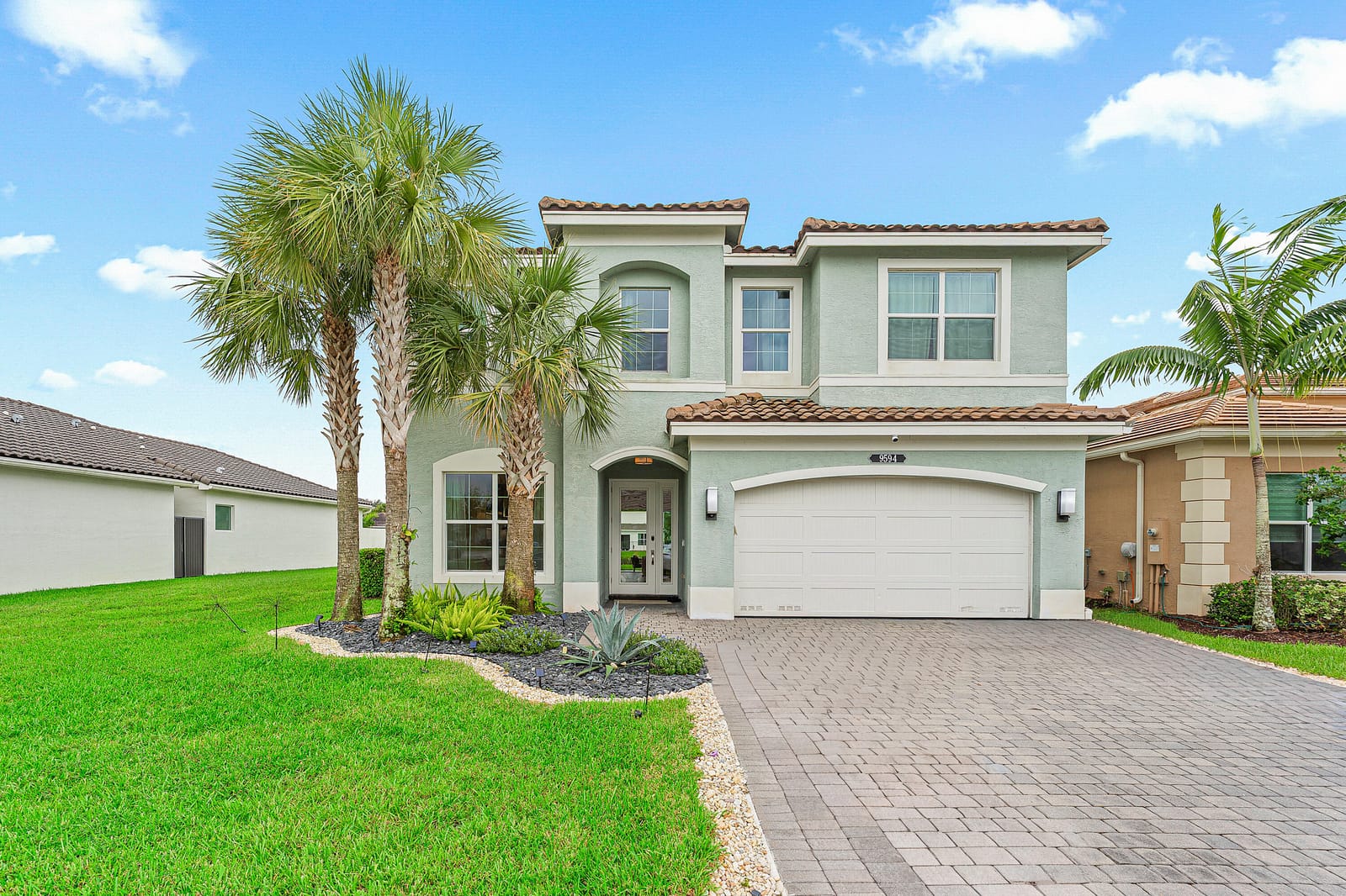 9594 Brook Isles Avenue, Delray Beach, FL 33446