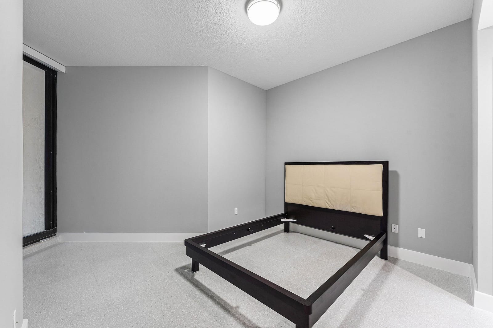 801 S Olive Avenue Unit 820, West Palm Beach, FL 33401 photo 14