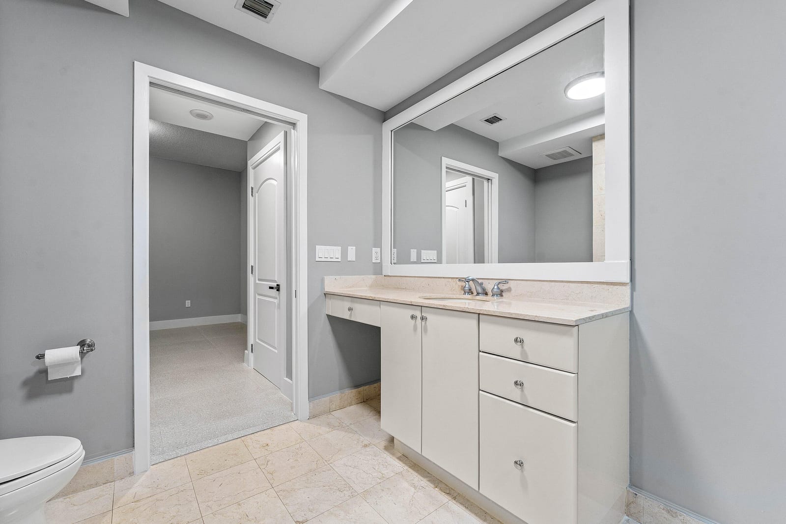 801 S Olive Avenue Unit 820, West Palm Beach, FL 33401 photo 21