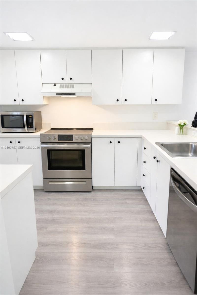 4321 SW 70th Terrace — photo 4