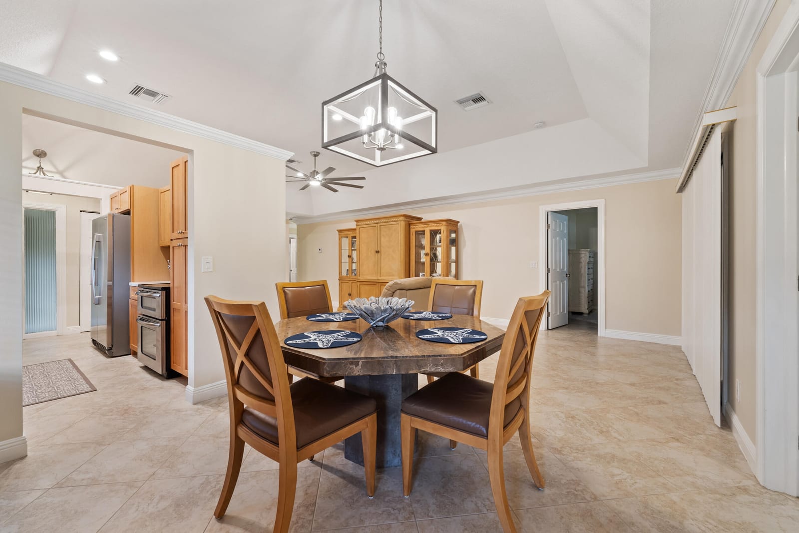 109 Half Moon Circle C, Jupiter, FL 33458 photo 5