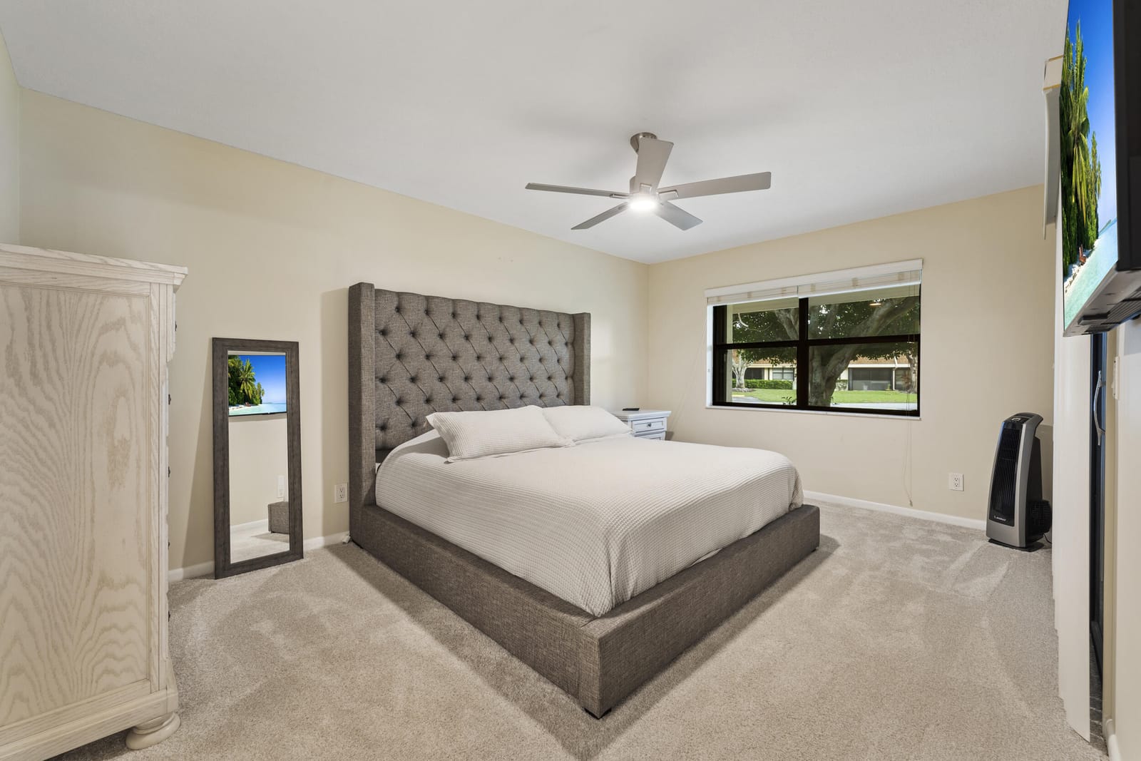 109 Half Moon Circle C, Jupiter, FL 33458 photo 8