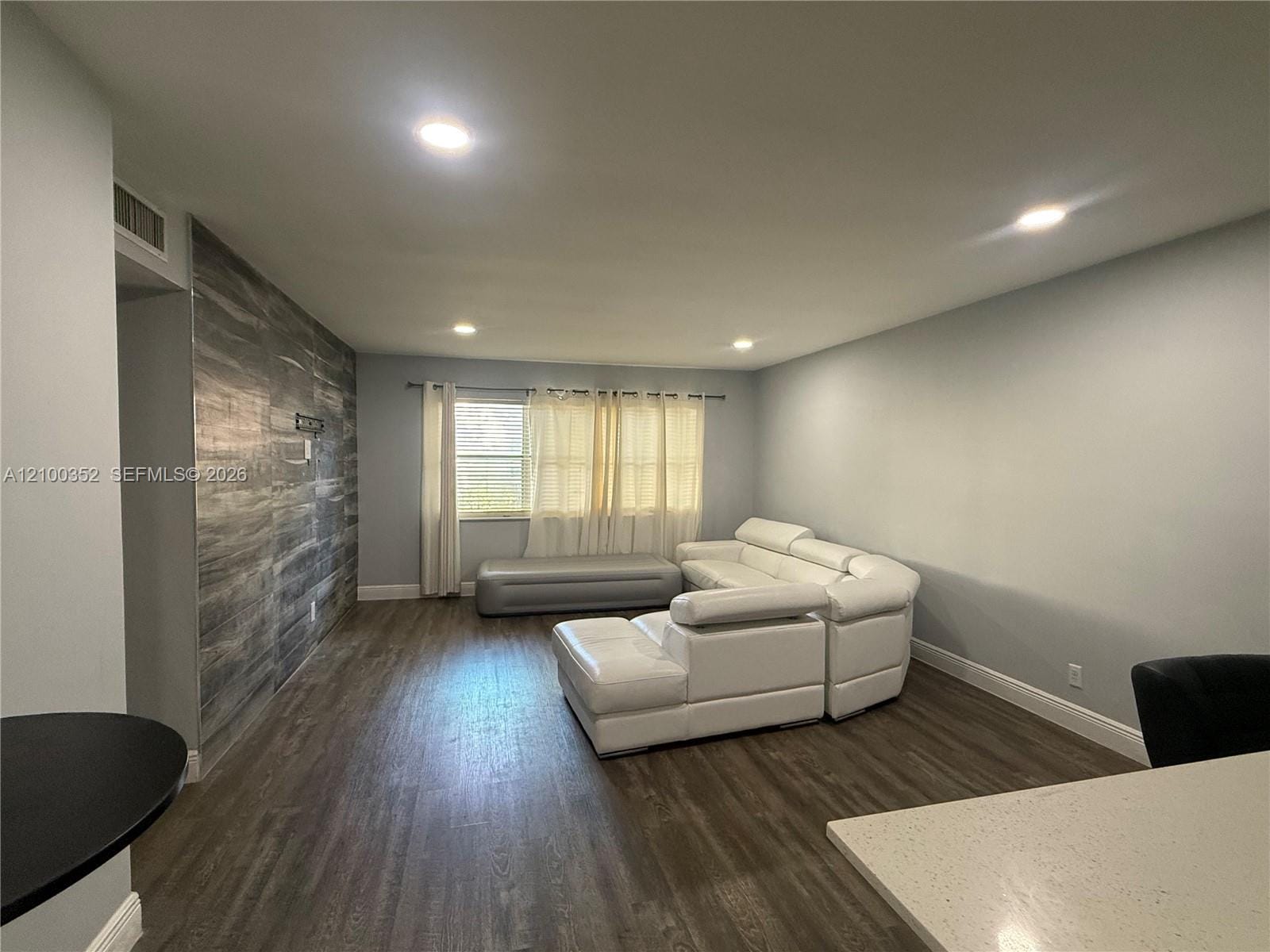 610 SE 2nd Avenue L4, Deerfield Beach, FL 33441 photo 1