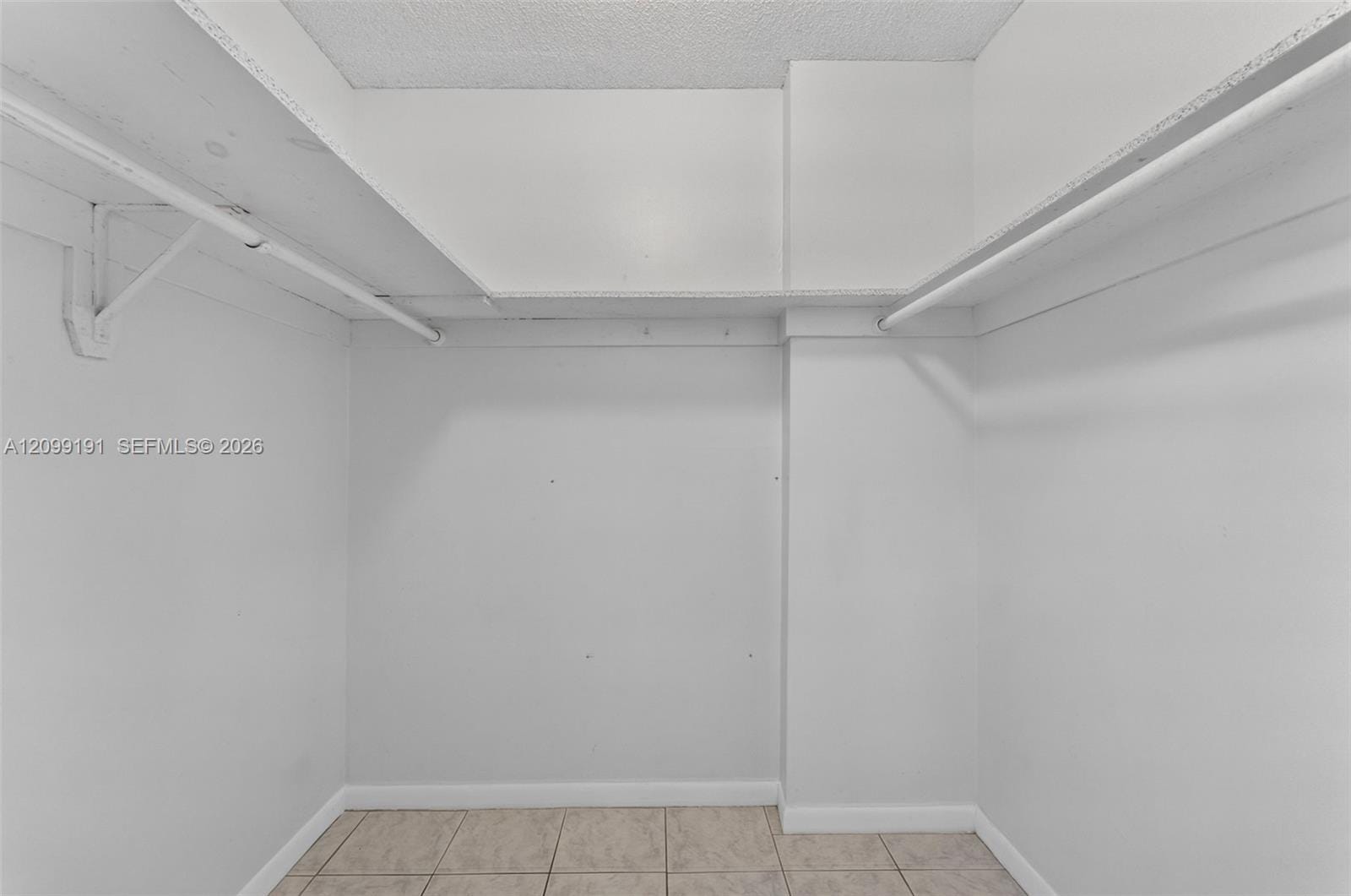 320 NE 12th Avenue 703, Hallandale Beach, FL 33009 photo 22
