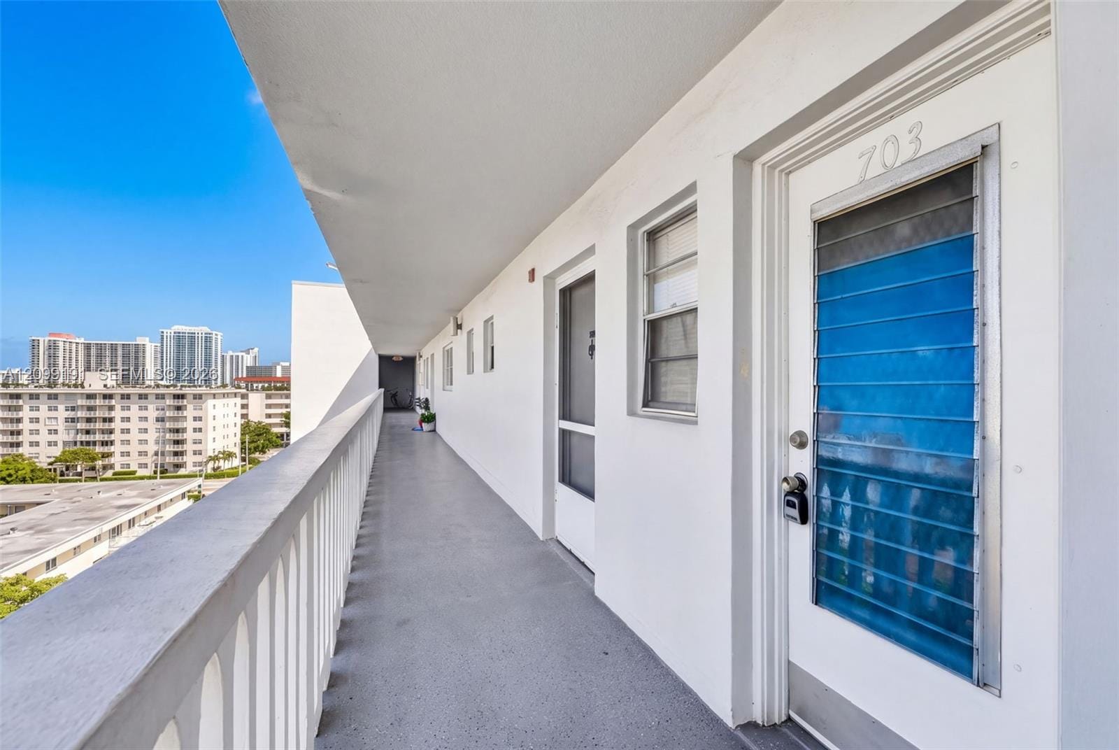 320 NE 12th Avenue 703, Hallandale Beach, FL 33009 photo 8