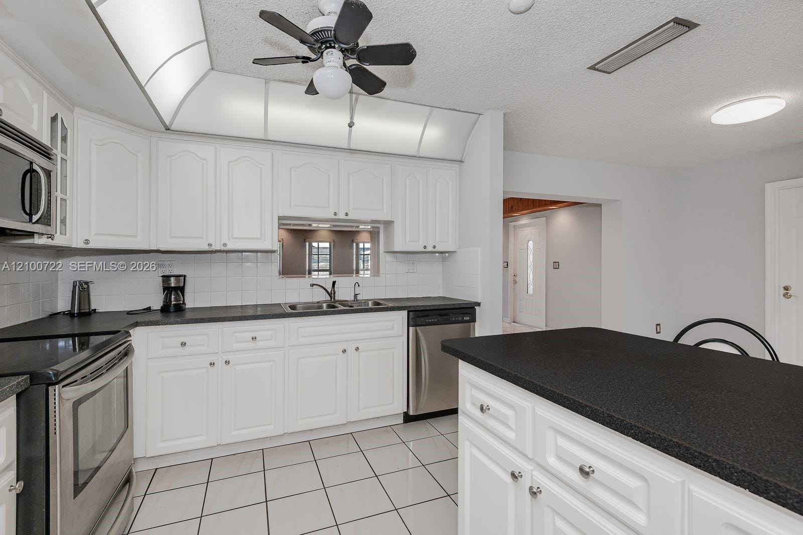 7802 W 18th Lane, Hialeah, FL 33014 photo 2