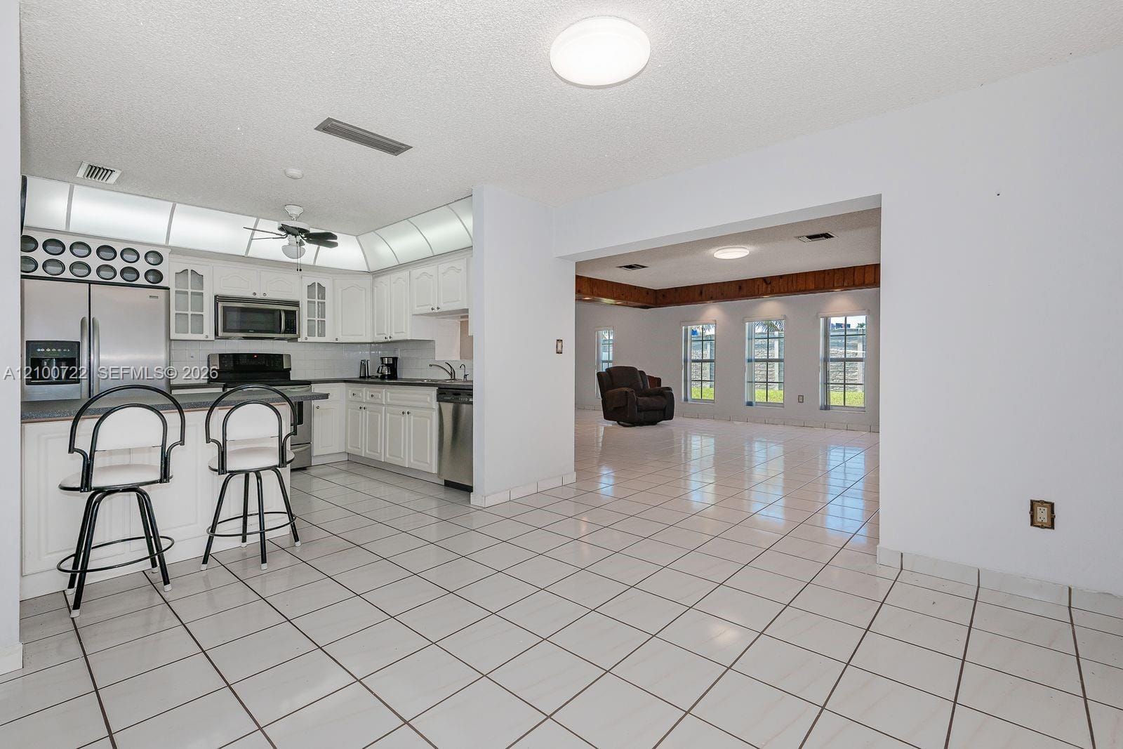 7802 W 18th Lane, Hialeah, FL 33014 photo 5