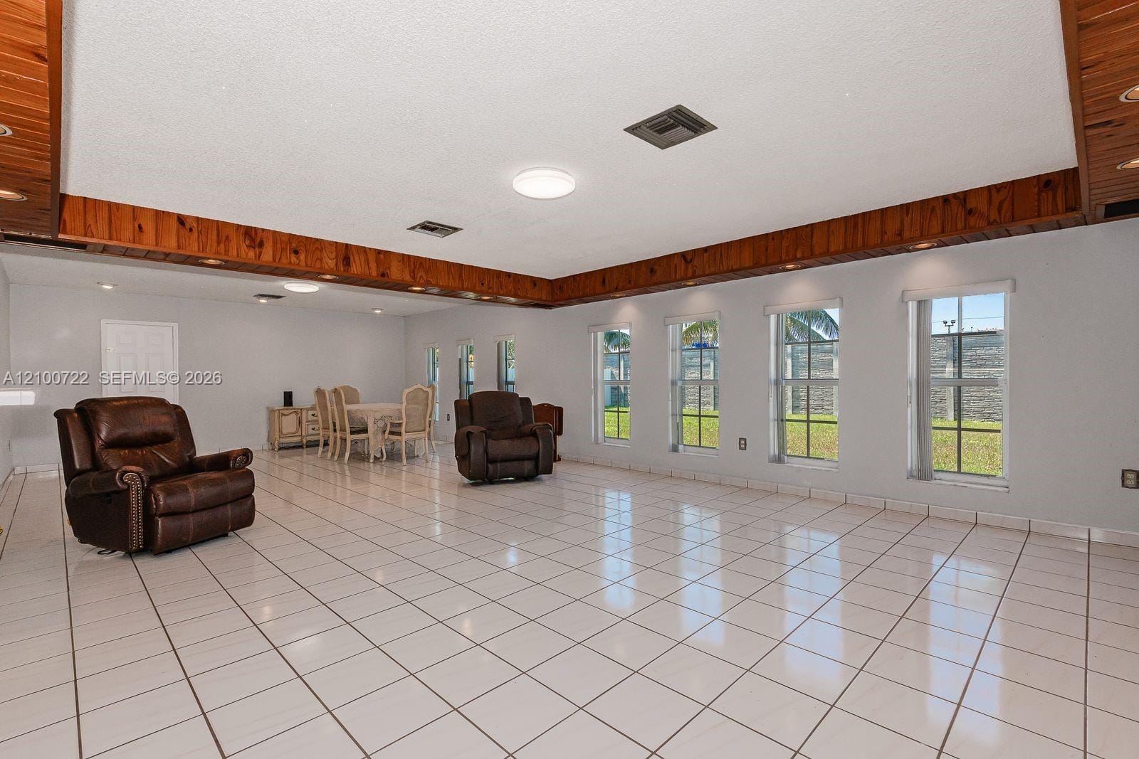 7802 W 18th Lane, Hialeah, FL 33014 photo 8