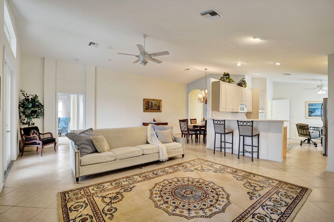 5303 Wycombe Avenue, Boynton Beach, FL 33437 photo 14
