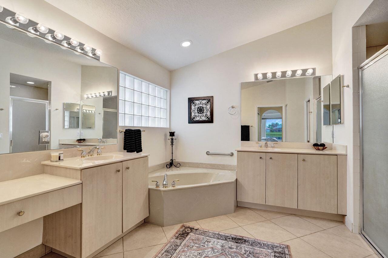 5303 Wycombe Avenue, Boynton Beach, FL 33437 photo 25