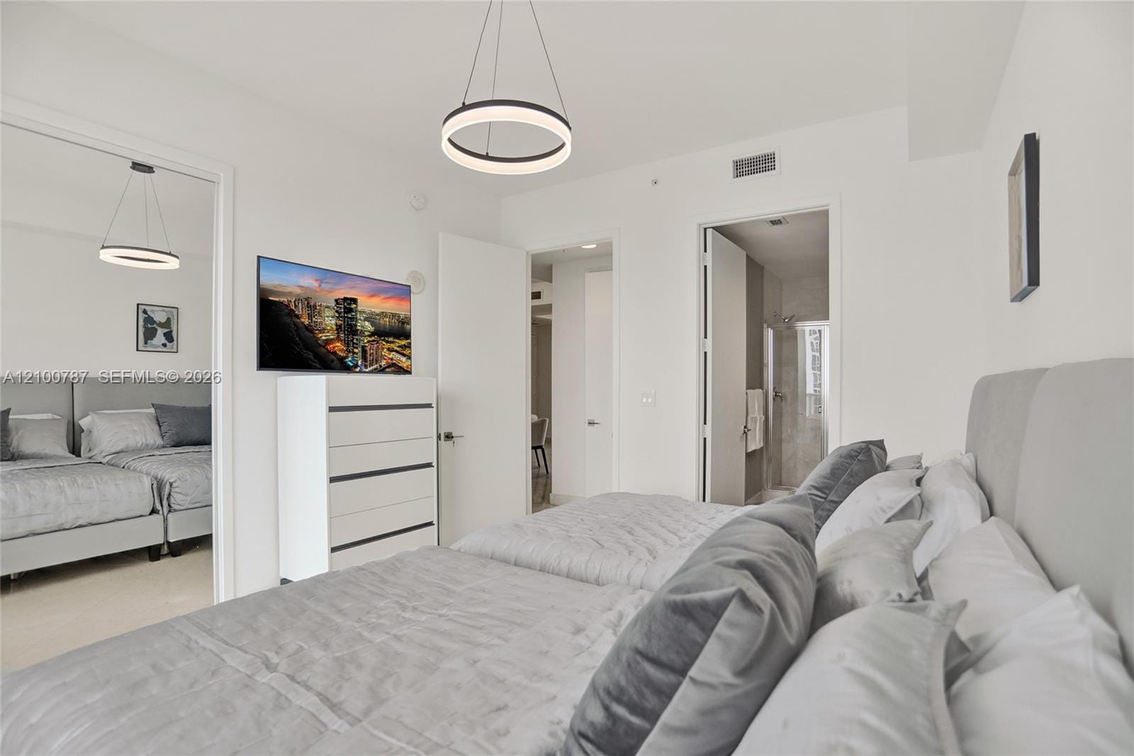 18101 Collins Avenue 3504, Sunny Isles Beach, FL 33160 photo 12