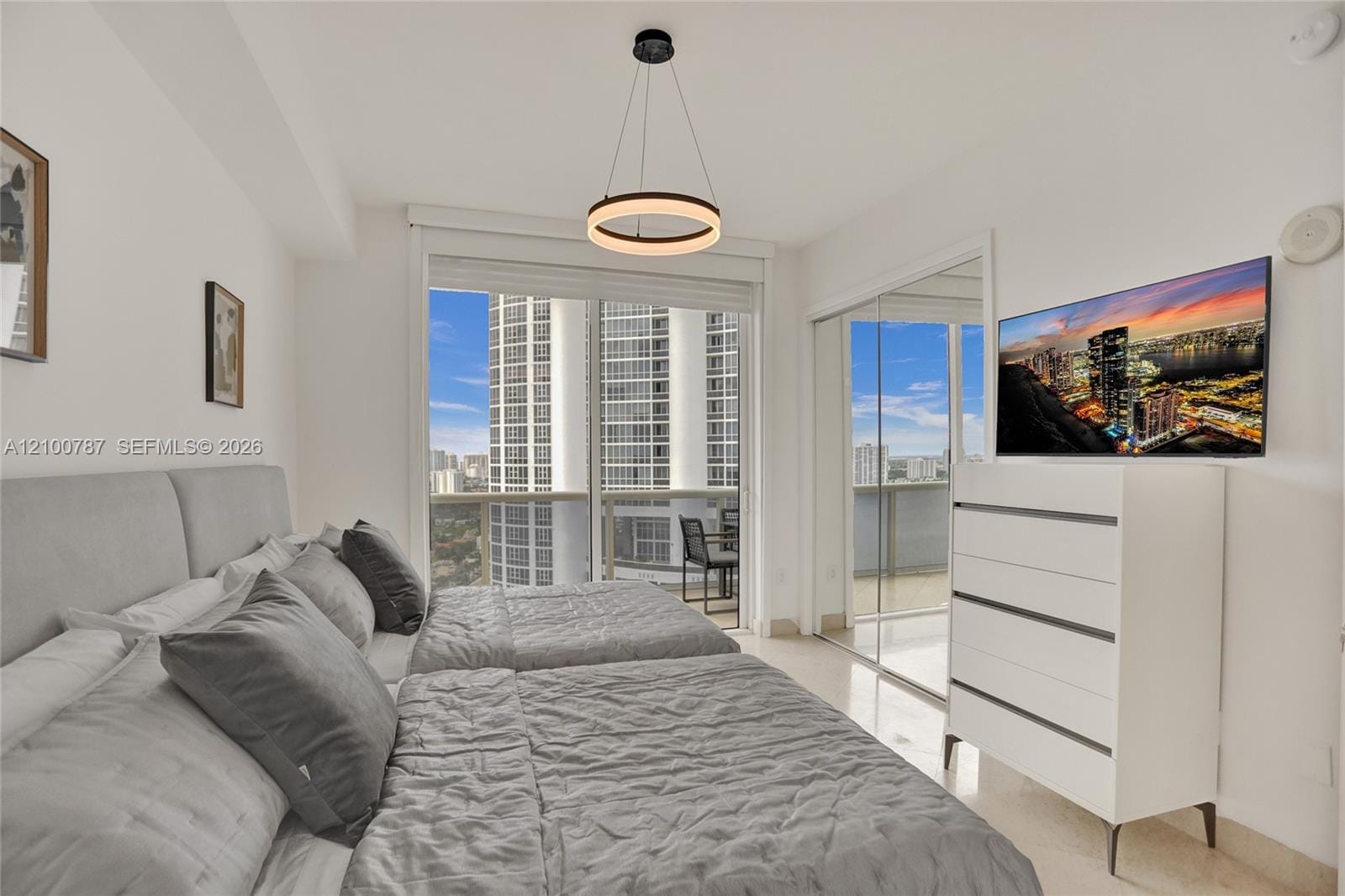 18101 Collins Avenue 3504, Sunny Isles Beach, FL 33160 photo 9