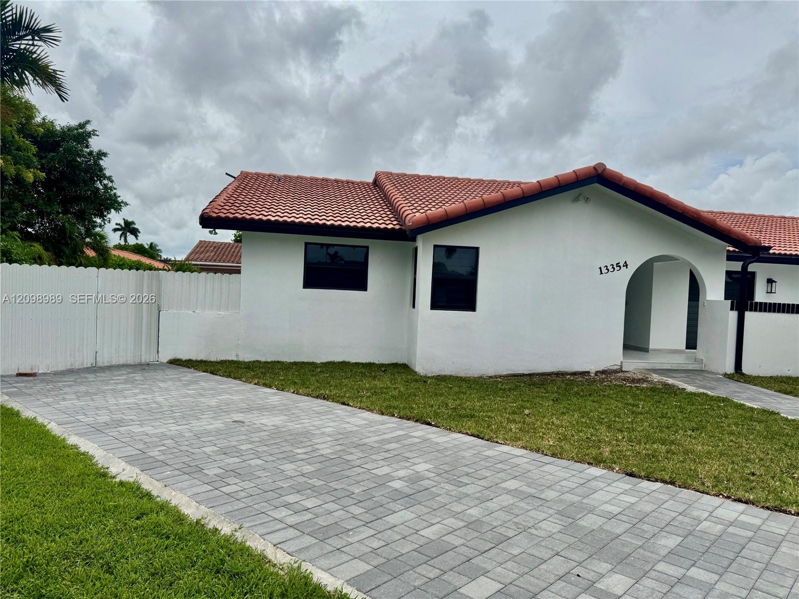 13354 SW 1st Terrace, Miami, FL 33184 photo 2
