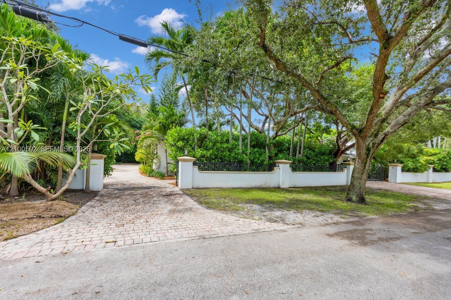 1101 Coral Way, Coral Gables, FL 33134 photo 3