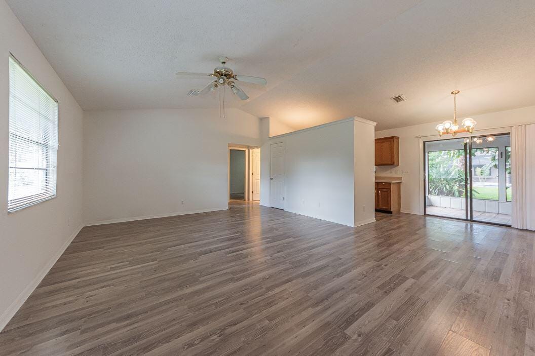 1636 20th Place SW, Vero Beach, FL 32962 photo 4