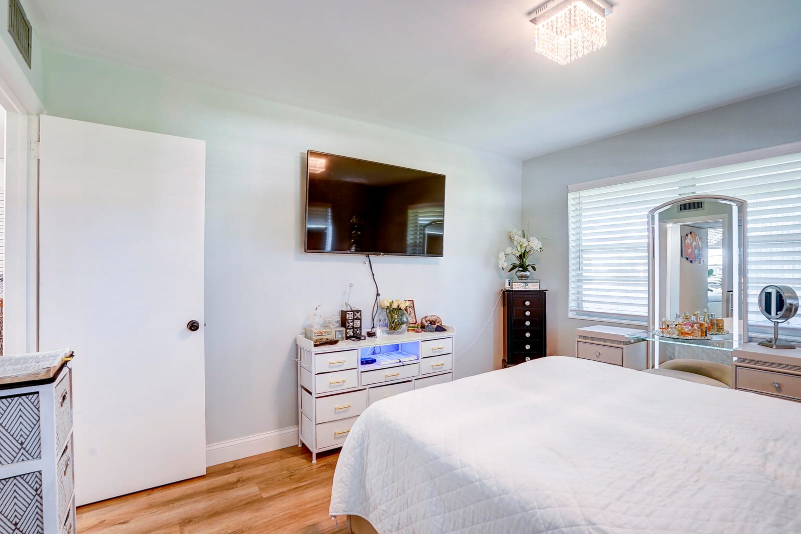 203 S WINDSOR I 203, West Palm Beach, FL 33417 photo 17