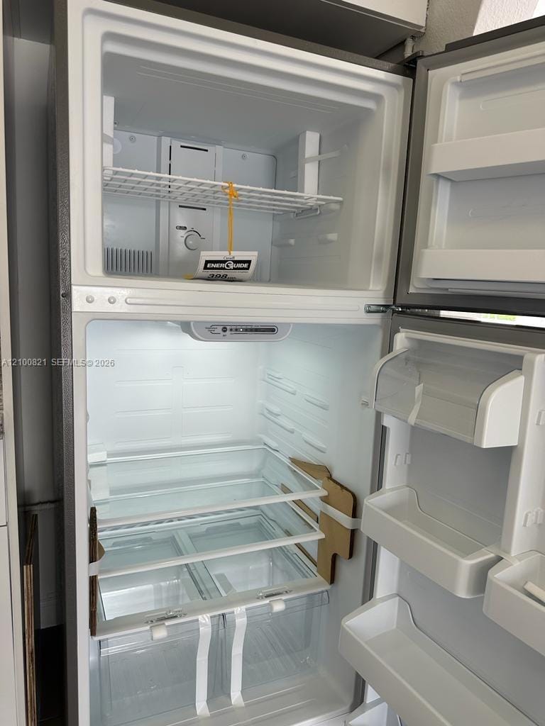 980 NE 170th Street 212, North Miami Beach, FL 33162 photo 14
