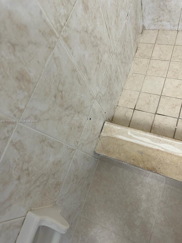 980 NE 170th Street 212, North Miami Beach, FL 33162 photo 19