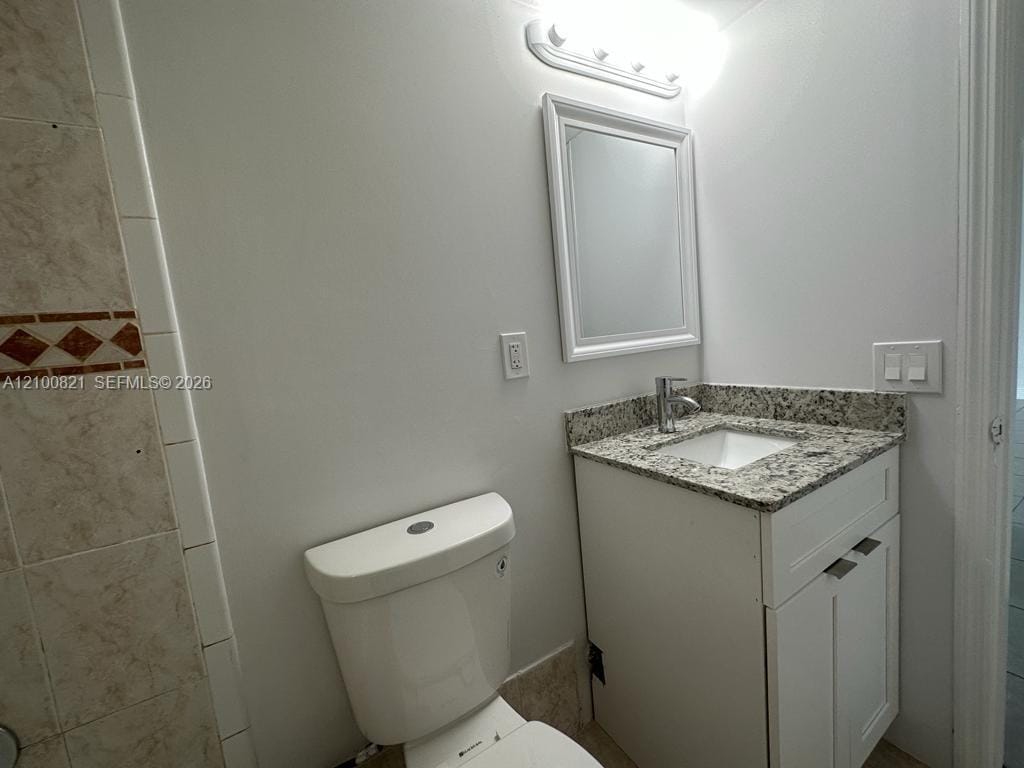 980 NE 170th Street 212, North Miami Beach, FL 33162 photo 21