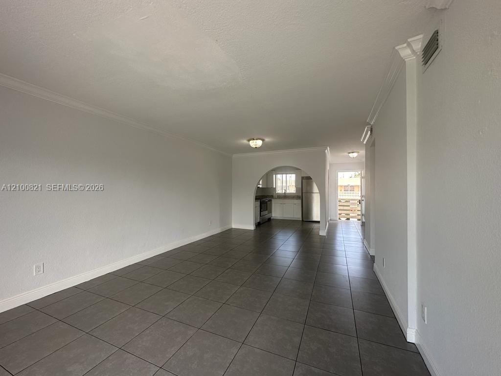 980 NE 170th Street 212, North Miami Beach, FL 33162 photo 9