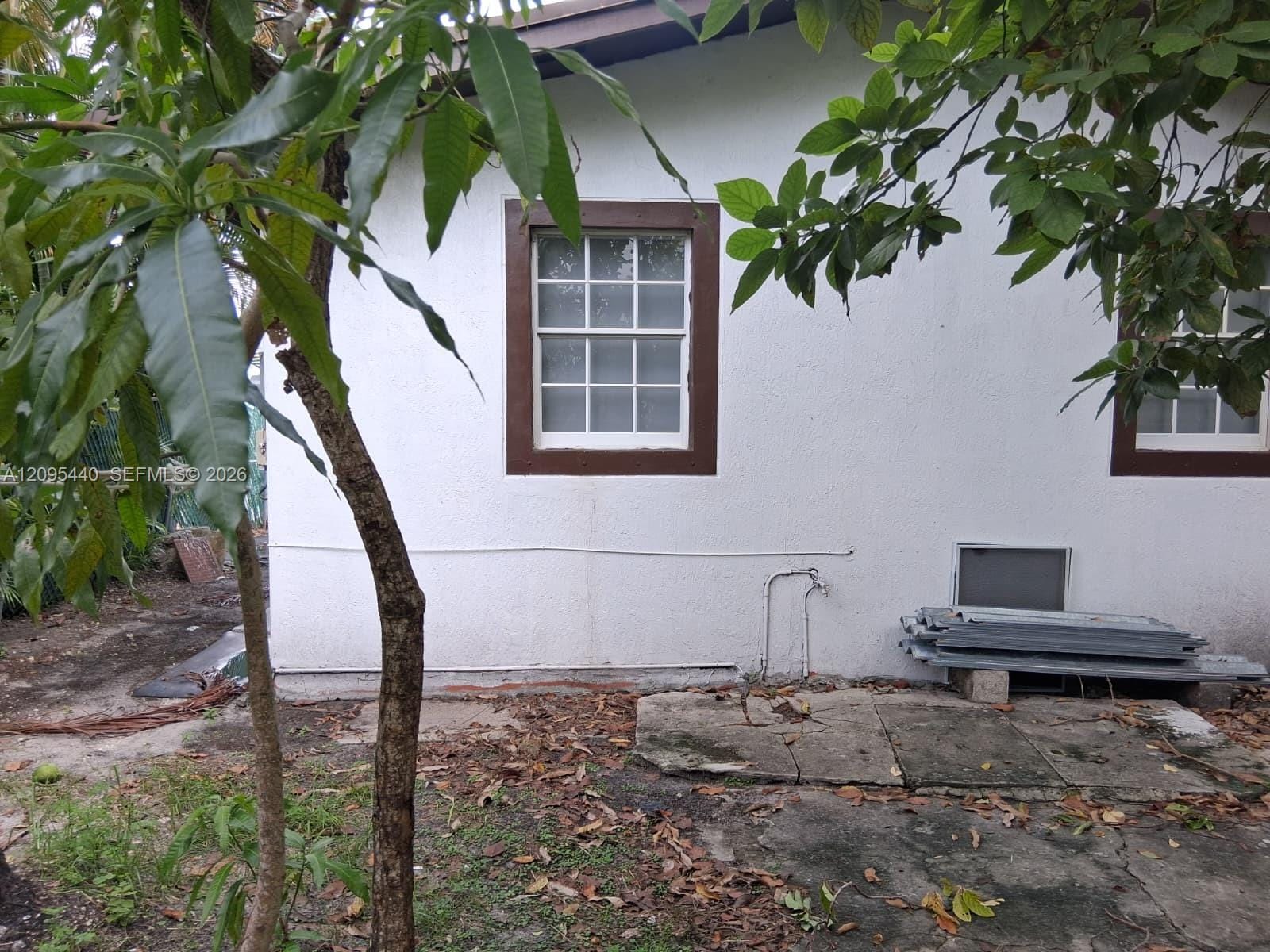474 E 10th Street 0, Hialeah, FL 33010 photo 4