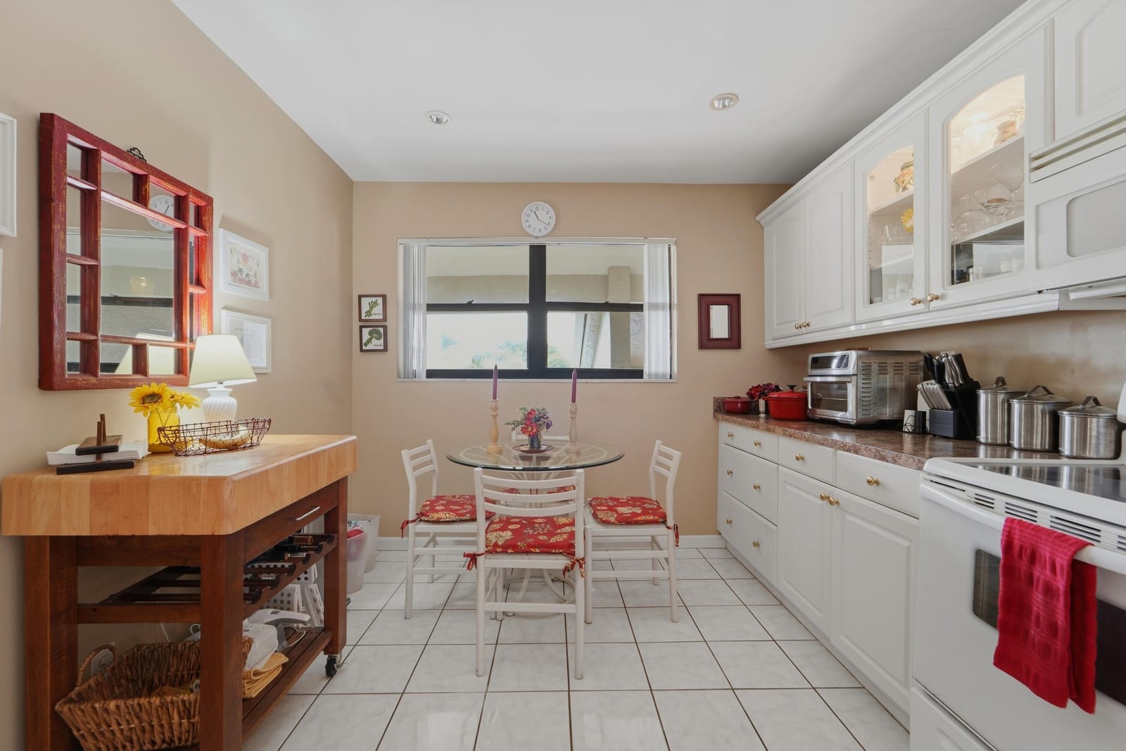 12910 Briarlake Drive C202 — photo 4