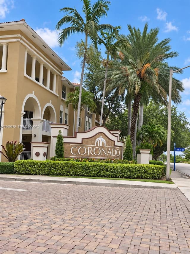 10885 NW 89th Terrace 202, Doral, FL 33178