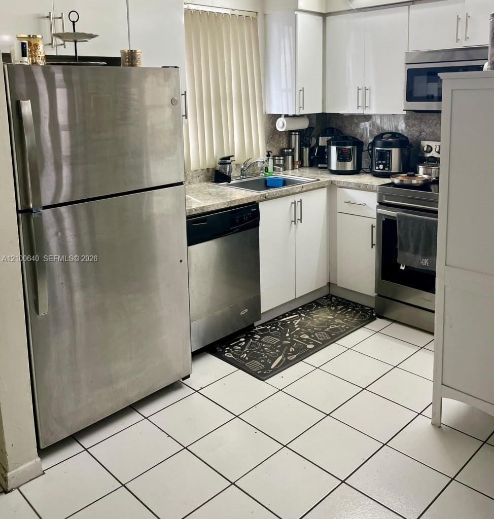 6115 NW 186th Street 301 — photo 12