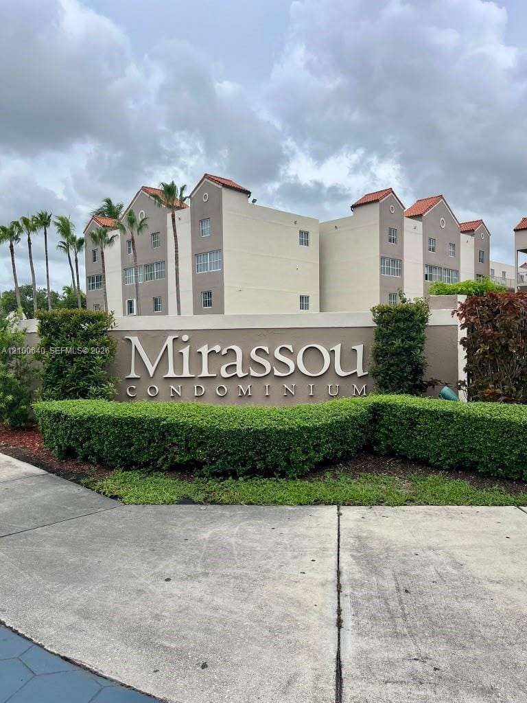 6115 NW 186th Street 301, Hialeah, FL 33015