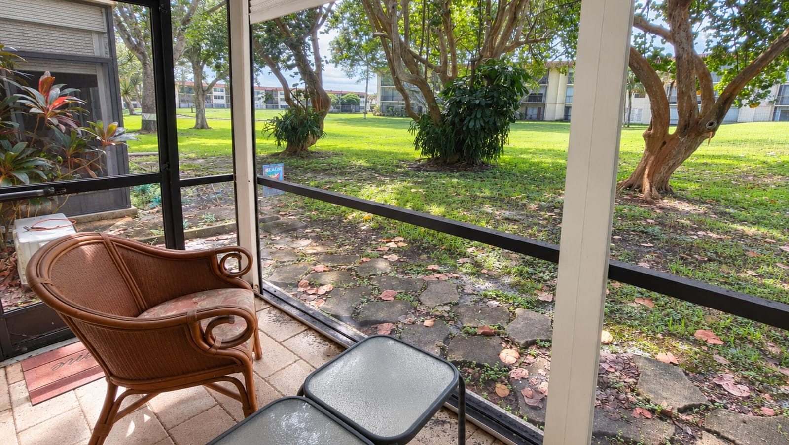 211 S Hollybrook Drive 101, Pembroke Pines, FL 33025 photo 18