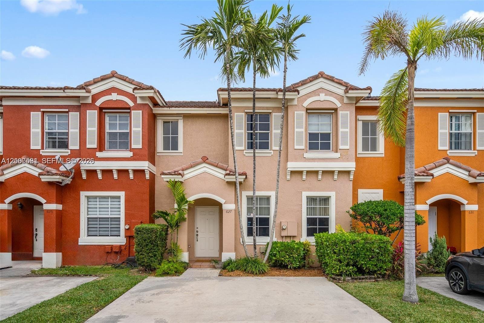 645 E Mowry Court, Homestead, FL 33030