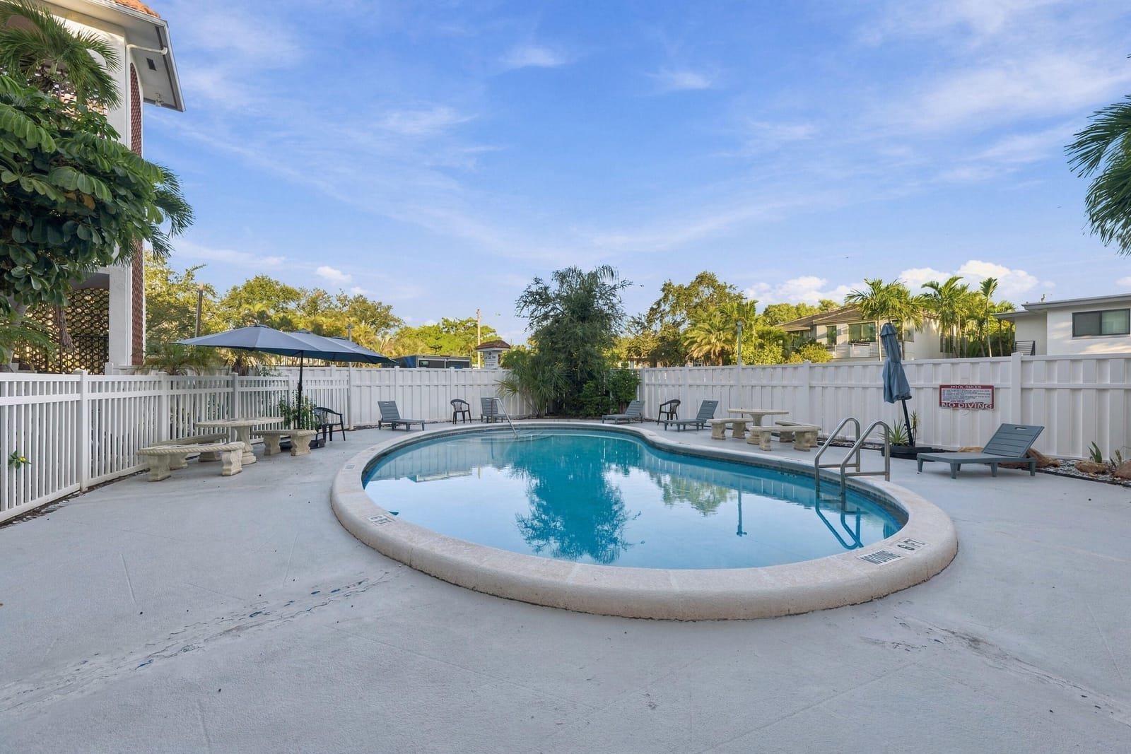 1300 SE 1ST Street 34, Fort Lauderdale, FL 33301 photo 2