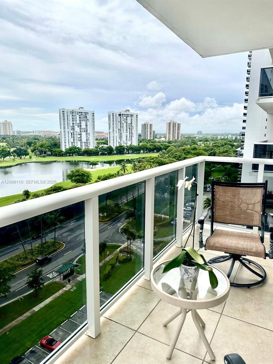 3675 N Country Club Drive 1504, Aventura, FL 33180 photo 15