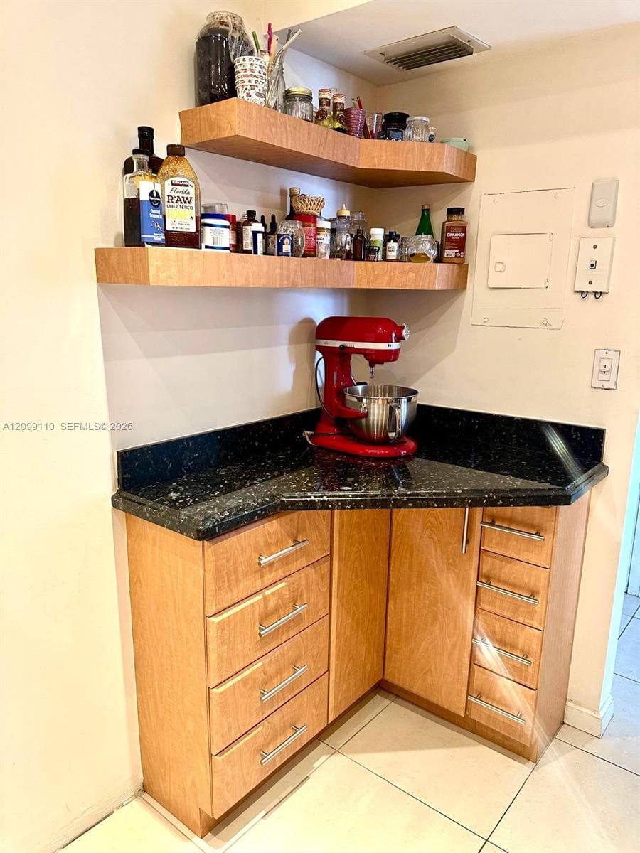 3675 N Country Club Drive 1504, Aventura, FL 33180 photo 3