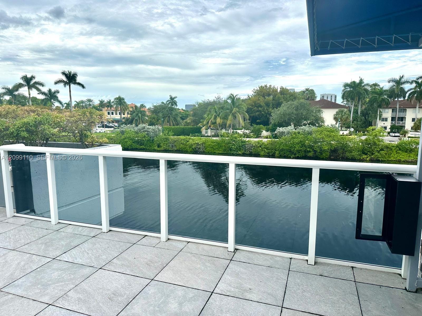 3675 N Country Club Drive 1504, Aventura, FL 33180 photo 28