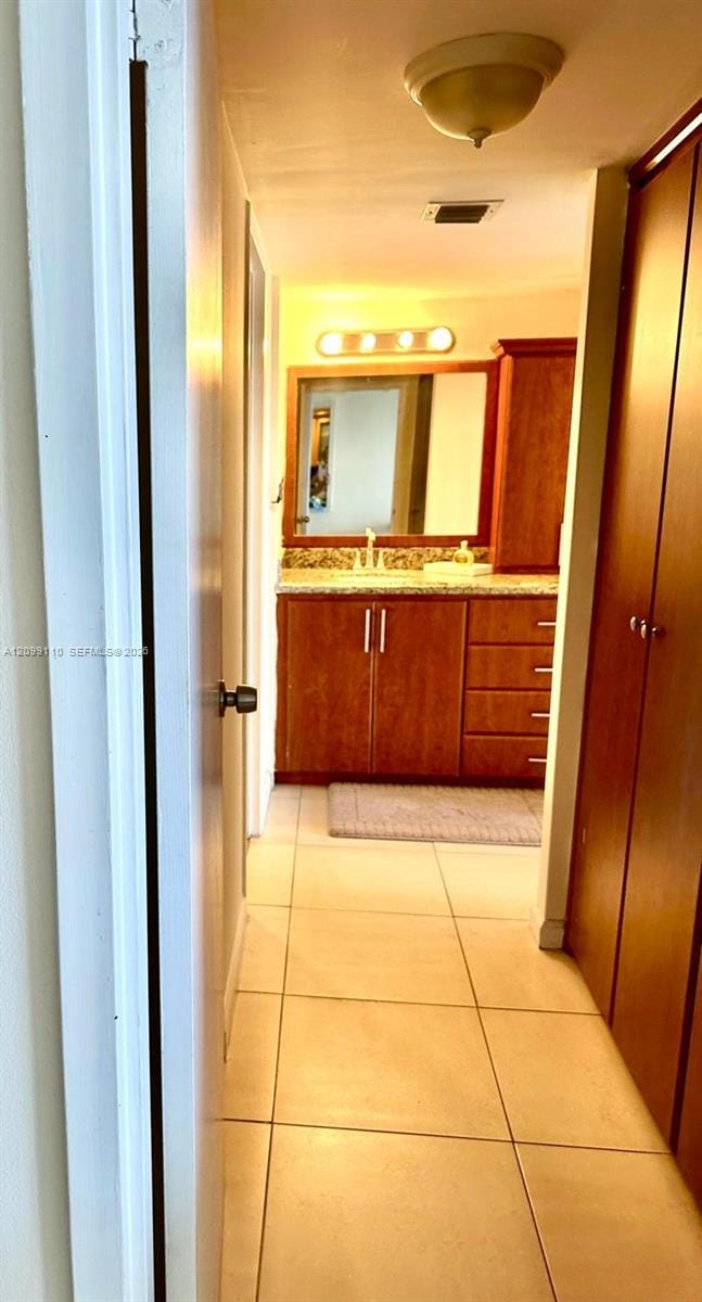 3675 N Country Club Drive 1504, Aventura, FL 33180 photo 7