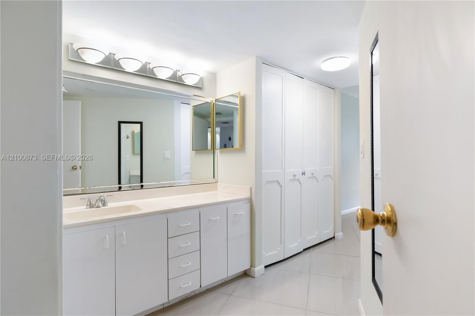 20400 W Country Club Drive 605, Aventura, FL 33180 photo 15