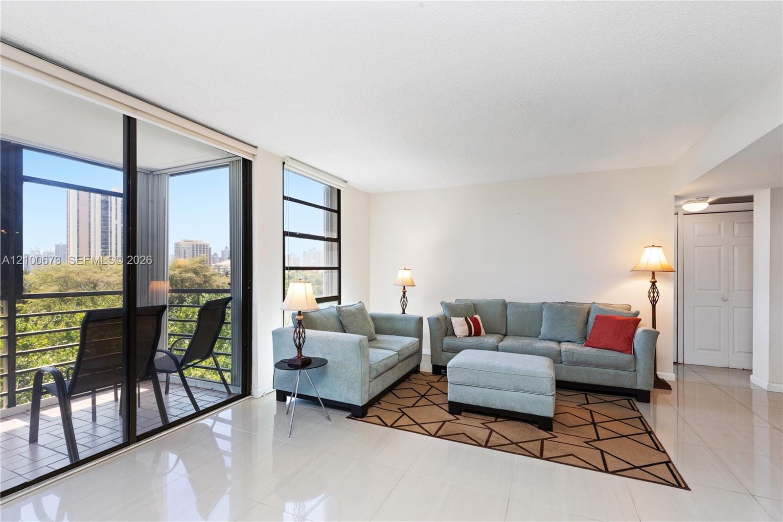 20400 W Country Club Drive 605, Aventura, FL 33180 photo 26