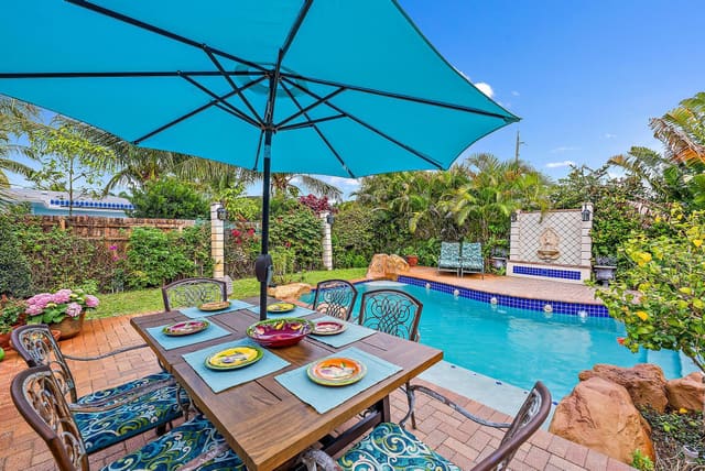 245 ARLINGTON Road, West Palm Beach, FL 33405