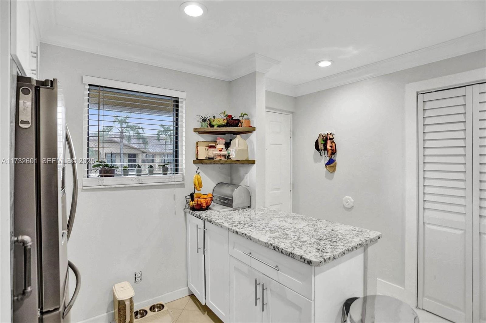 9395 BOCA COVE Circle 1208 — photo 5