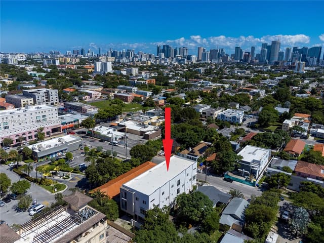 850 SW 14th Avenue 2, Miami, FL 33135