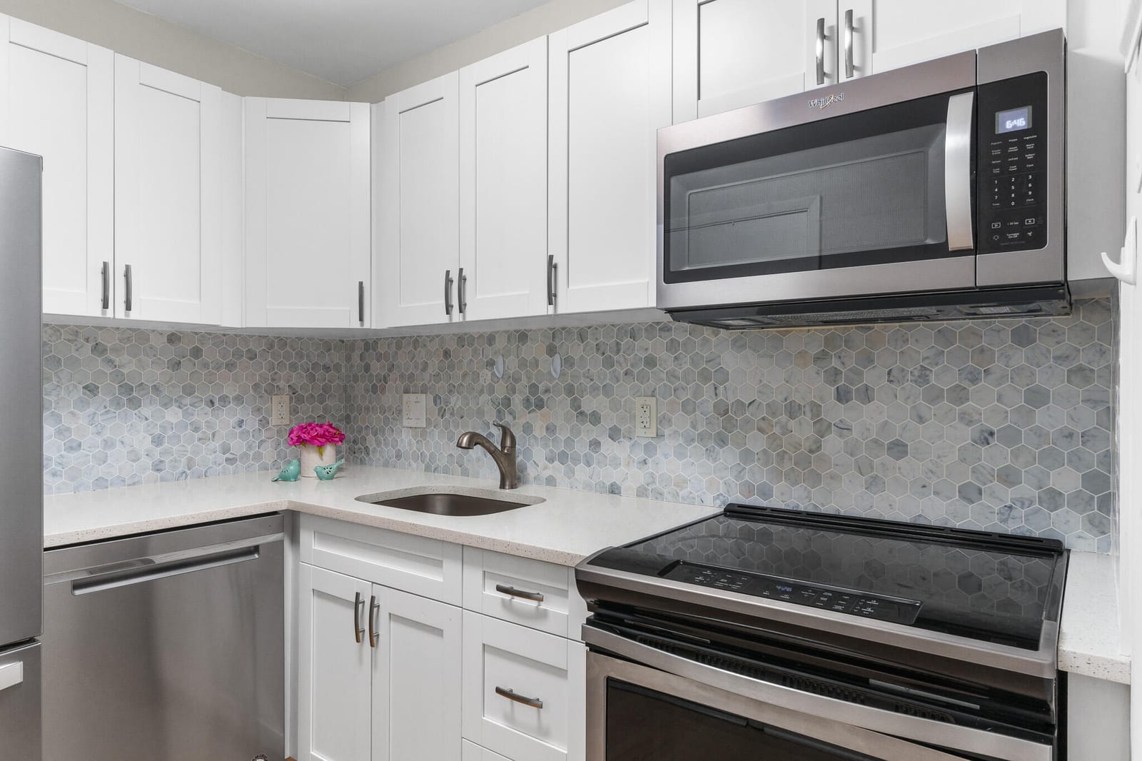 2400 NE 33RD Avenue 209 — photo 12