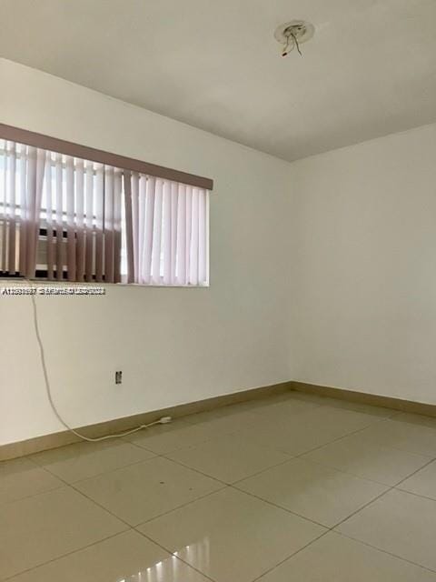 310 SW 10th Terrace, Hallandale Beach, FL 33009 photo 6