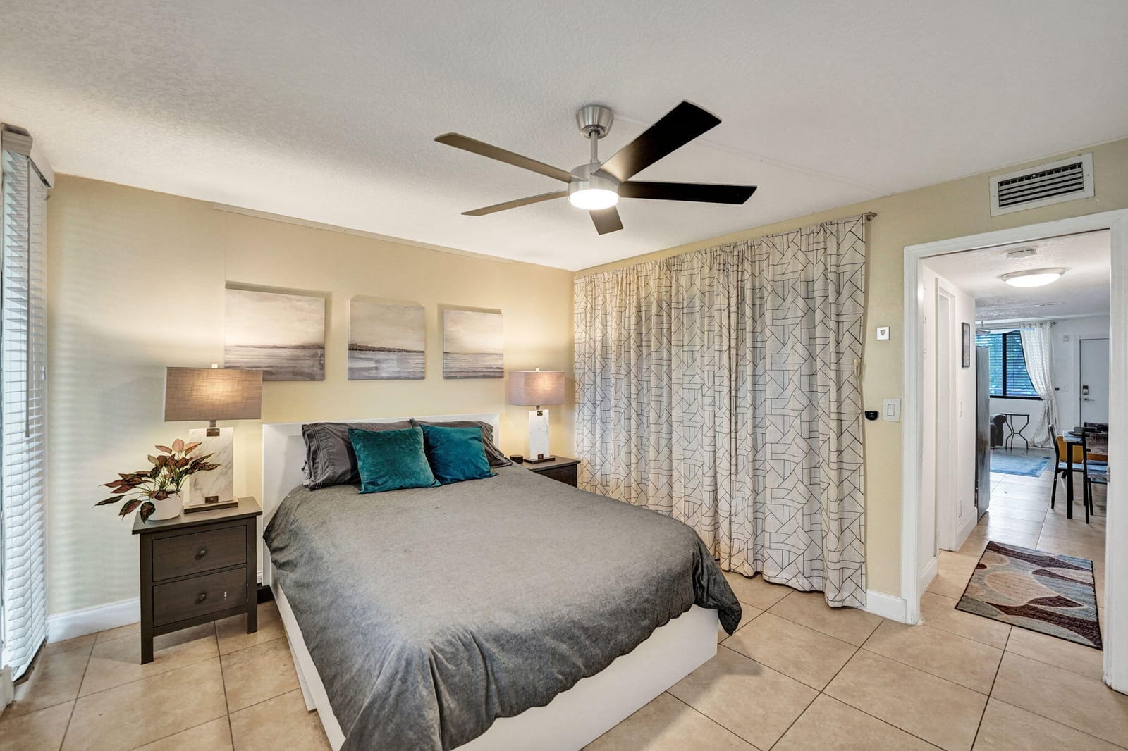 1901 N Andrews Avenue Apt 214, Wilton Manors, FL 33311 photo 24