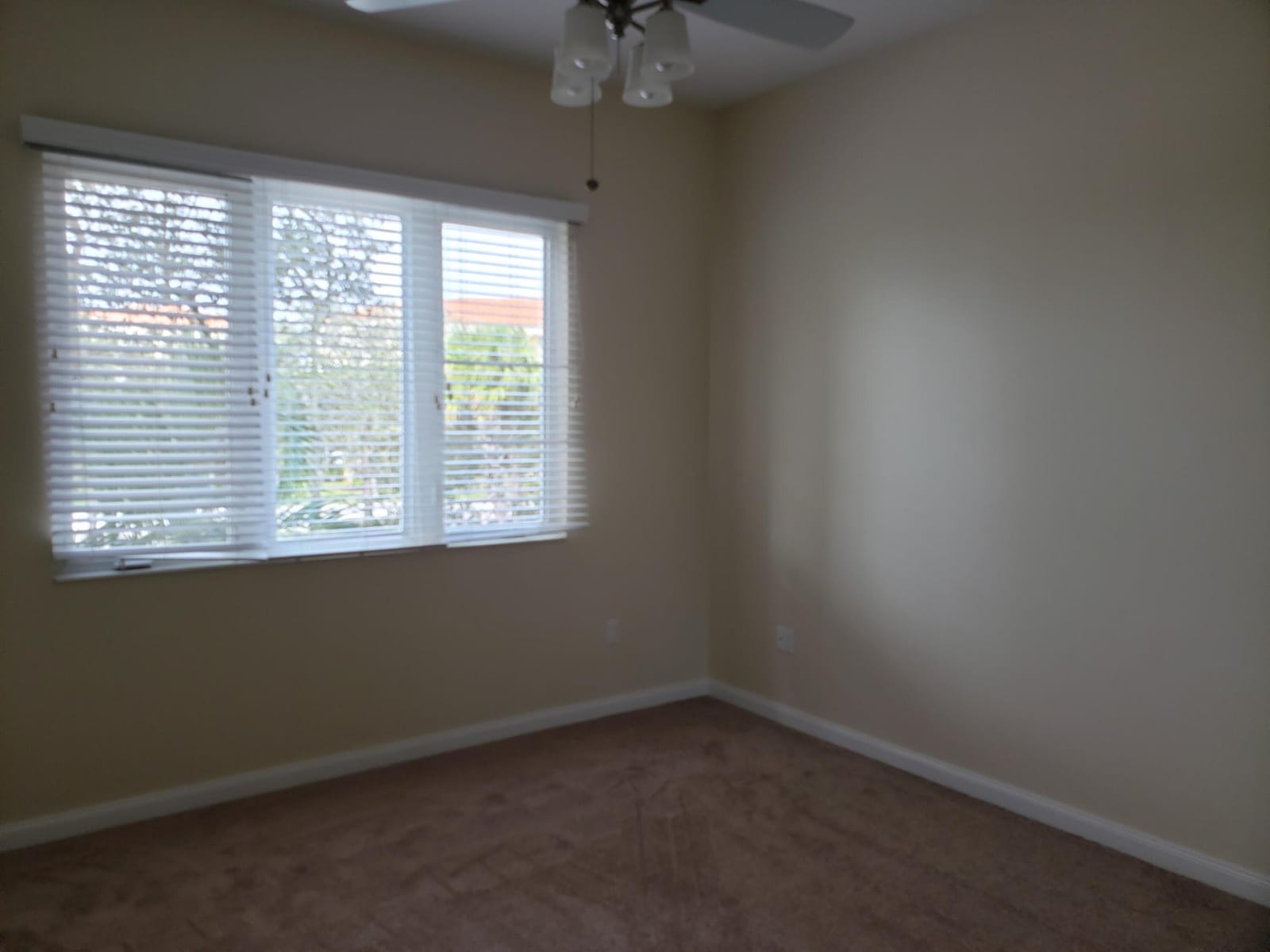 11 HARBOUR ISLE Drive W 201, Fort Pierce, FL 34949 photo 18