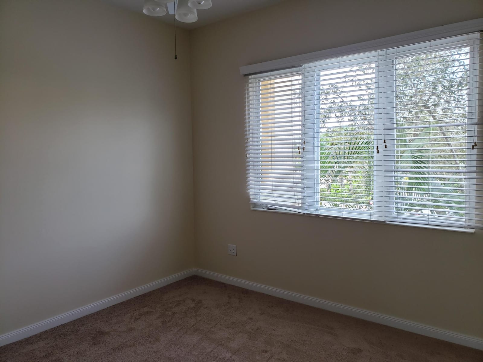 11 HARBOUR ISLE Drive W 201, Fort Pierce, FL 34949 photo 19
